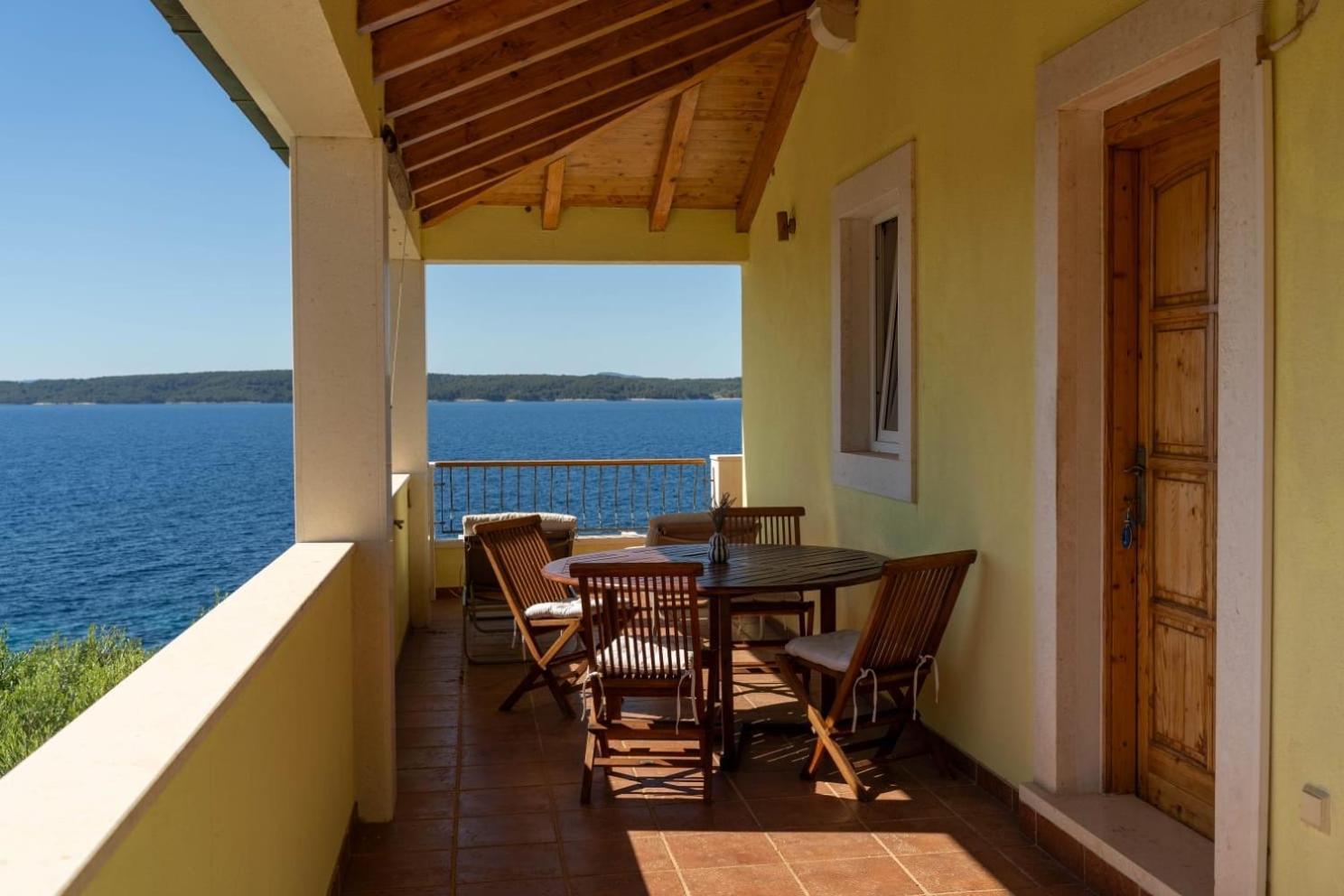 Villa Marin - 4 Apartments Zavala Buitenkant foto